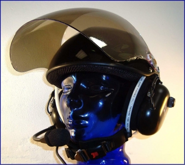 Carbon Fiber Helm  Bindertecker 6 polig mit integriertem ANR Aviation Headset Dual Core 7202S